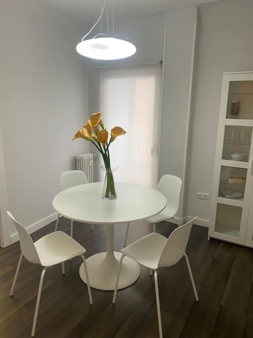 Domus Santa Clara Centrico Apartamento Con Wifi León Exteriér fotografie
